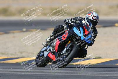 media/Mar-24-2025-Moto Forza (Mon) [[57ce5c5cff]]/2-Intermediate Group/Session 2 Turn 11/